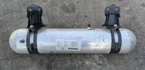 Tesla Model S Tanque Aire Elevación OEM 6006408-00-B image 2