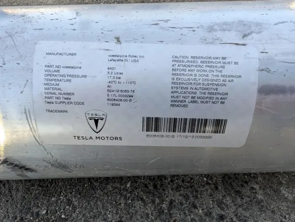 Tesla Model S Tanque Aire Elevación OEM 6006408-00-B image 3