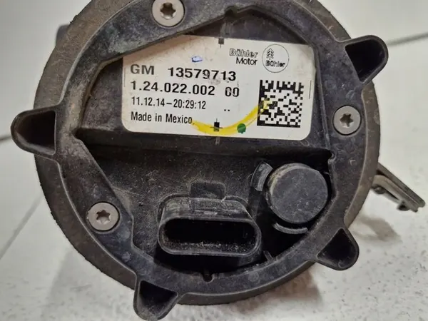 OPEL AMPERA Batterikylpump 13579713 image 3