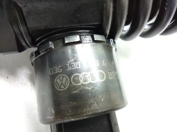 Pompe lave-glace OEM 03G130073G pour VW/Audi 2.0TDI image 7