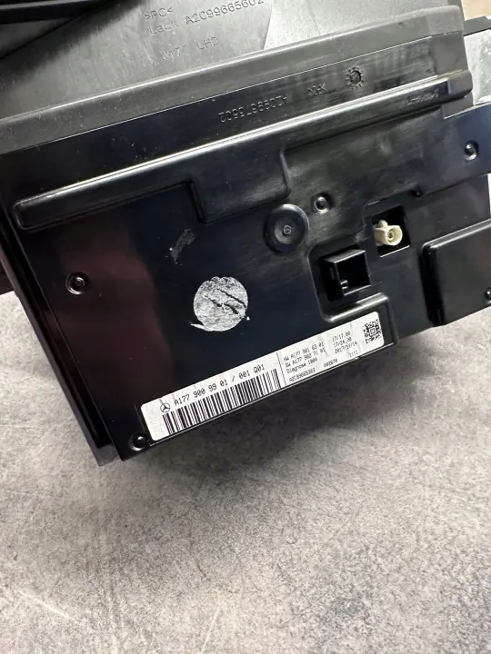 Unidade de controlo Mercedes-Benz A1779003202 - Usado image 3