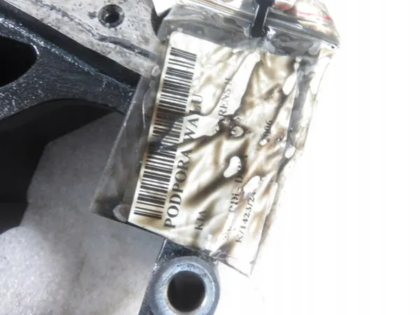Akselituki OEM M1028155 Kia Carens II 2.0 CRDi:lle image 4