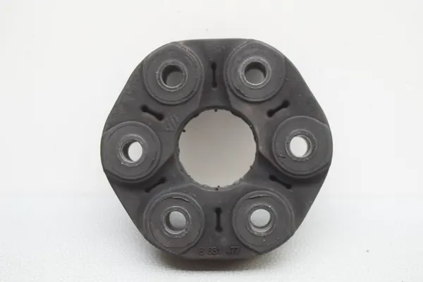 Accouplement en caoutchouc de l'arbre de transmission BMW 3 (G20, G28) 8681477 image 3