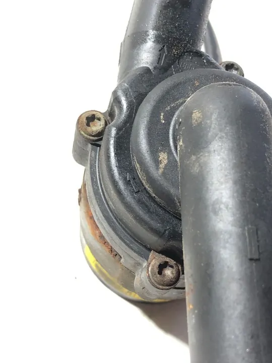 Vesipumppu OEM 9013378B Volvo S80 V70 2.4 D5:lle image 3