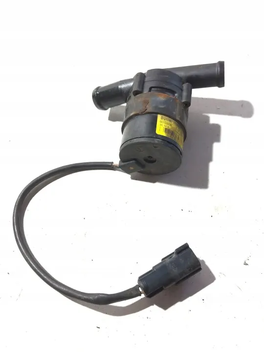 Vesipumppu OEM 9013378B Volvo S80 V70 2.4 D5:lle image 5