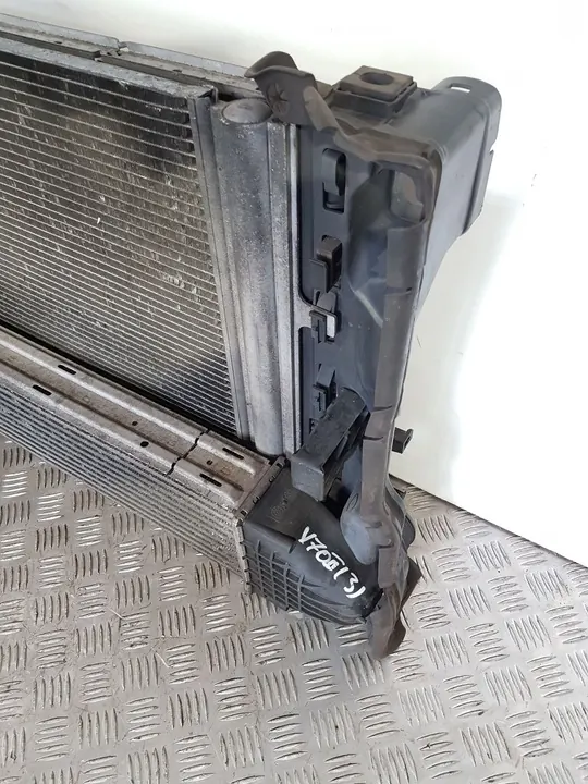 Volvo OE 31368082 Radiador de refrigeración del motor image 4