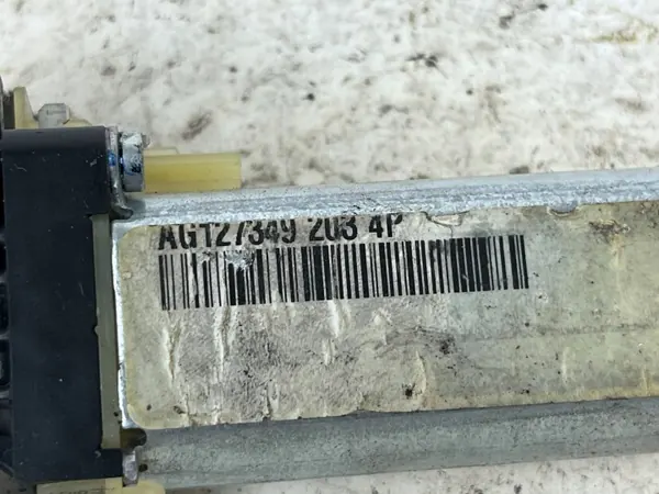 Tesla Model X Sätemotor AG127349 - Begagnad image 7