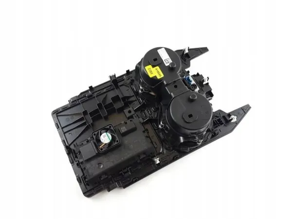 BMW 5 G60 G61 Induktionsladegerät OEM 5A70147 image 4