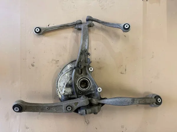 Audi A6 C8 oikea etunivela OEM 4K0407242D image 4
