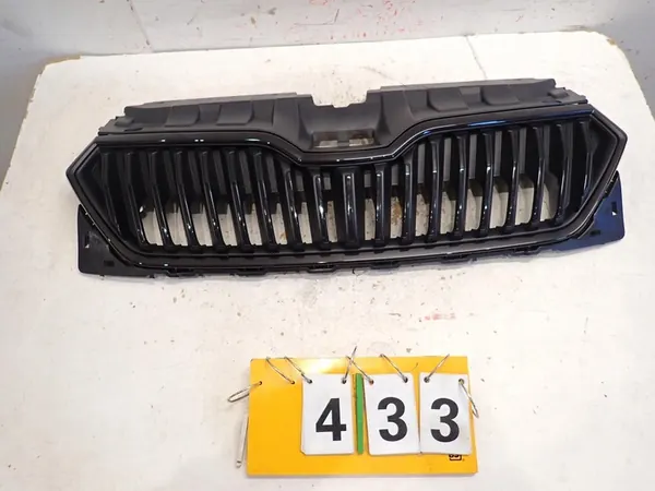 SKODA FABIA III LIFT 2018 Front Grille 6V0853653C image 2