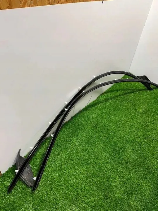 Moldagem de teto direita OEM A1906731400 para Mercedes GT AMG image 2