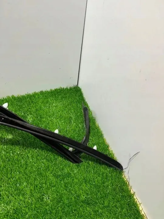 Moldagem de teto direita OEM A1906731400 para Mercedes GT AMG image 5