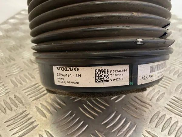 Volvo XC90 2019 Luftfjädringspåse OEM 32246194 image 3