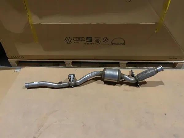 Audi Q3 83A 2.0 TDI Catalytic Converter OEM 5QA253059KH image 2