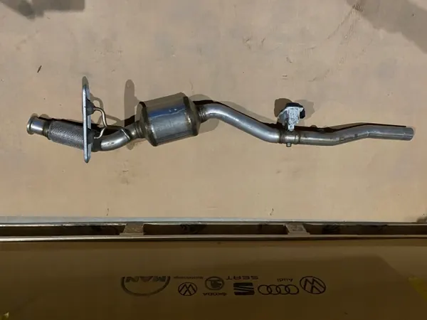 Audi Q3 83A 2.0 TDI Catalytic Converter OEM 5QA253059KH image 5