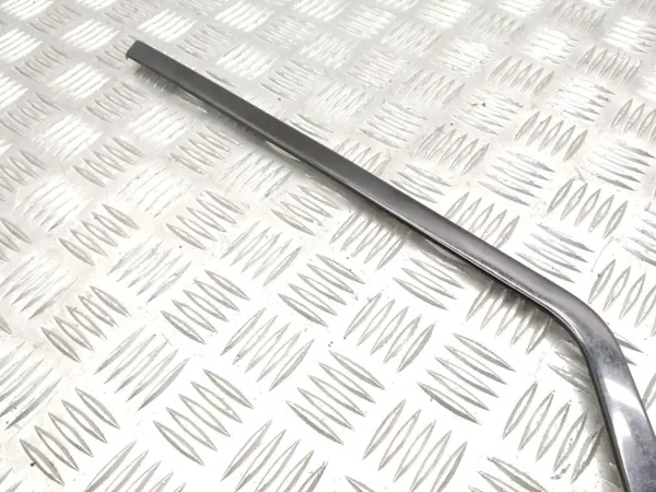 Joint de vitre latérale BMW X3 F25 OEM 7248147 image 4