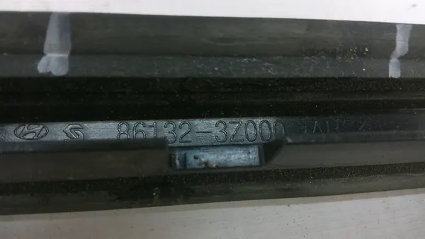 Hyundai OE Framskärmslist 86131-3Z000 image 5