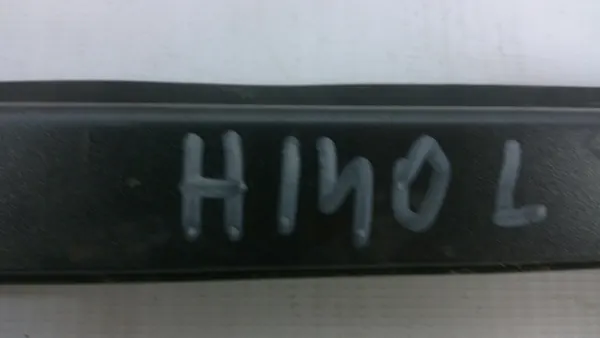 Hyundai OE Framskärmslist 86131-3Z000 image 7