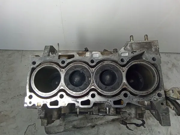 Motorblock Toyota Avensis T250 2AD image 5