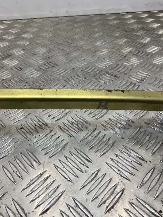 Mercedes-Benz dörrdelar OEM A1078110661 - Begagnad image 3