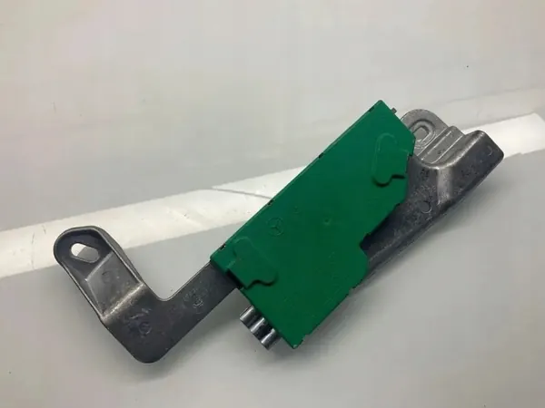Amplificateur Antenne OEM A2118270442 Mercedes image 2