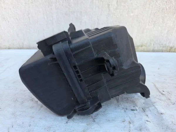 Luftfilterhus OEM 28110-F2000 för Hyundai i30 image 4