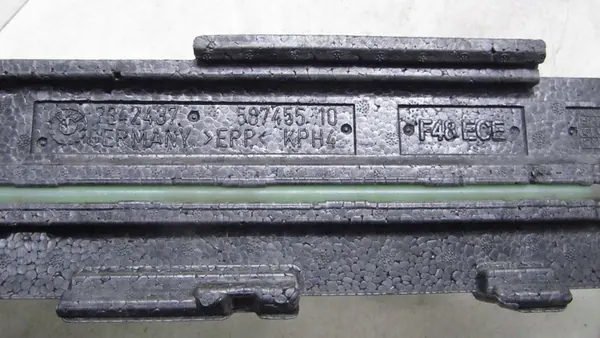 BMW X1 F48 Etupuskuri 7342437 image 5