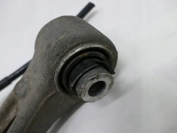 MERCEDES ML W164 320 CDI Mozzo Posteriore Destro image 6