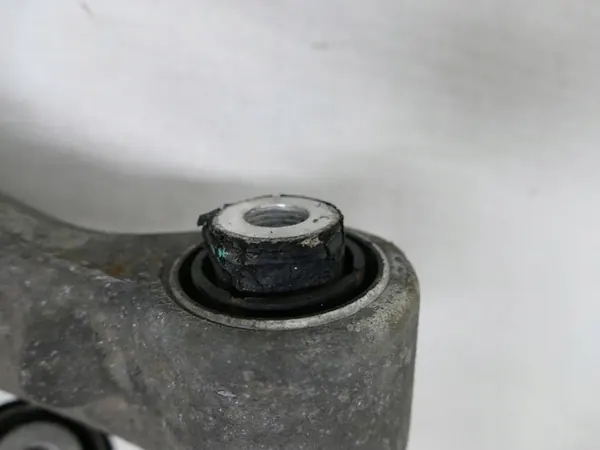 MERCEDES ML W164 320 CDI Mozzo Posteriore Destro image 7