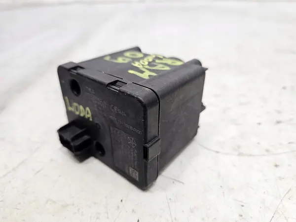 Dodge Ram 1500 Sytytyskytkin 2009-2018 OEM 68271986AC image 2