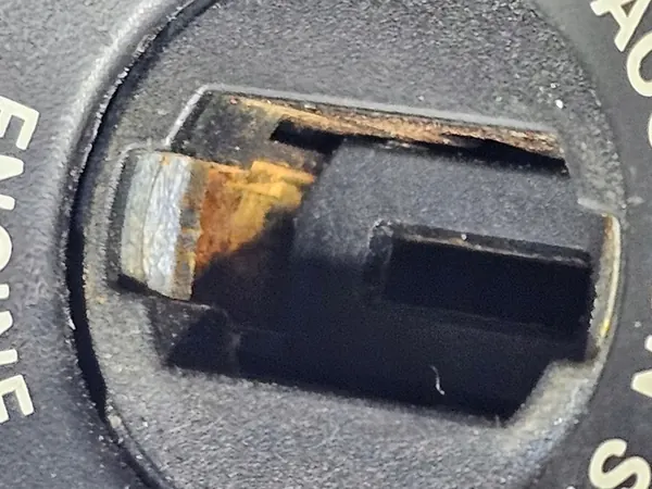 Dodge Ram 1500 Sytytyskytkin 2009-2018 OEM 68271986AC image 6