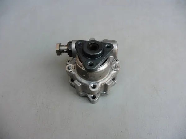 Bomba de direção Audi A6 C5 ALLROAD 2.5 TDI image 3