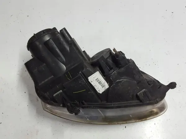 Phare avant gauche VW Jetta V 05-10 OEM 1K6941005Q image 5