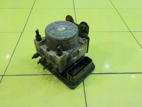 Pompe ABS Honda OEM 57110.TV1-E131-M1 pour Civic IX image 2