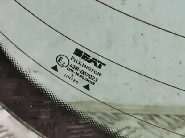 SEAT OE E243R007023 Lunas trasera para Toledo II image 3
