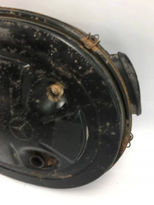 Ilmansuodattimen kotelo Mercedes W124 M103 0130947202 image 5