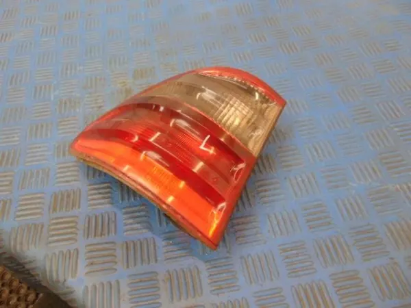 MERCEDES E-KLASSE W210 COMBI LINKER ACHTERLICHT A2108205364 image 2