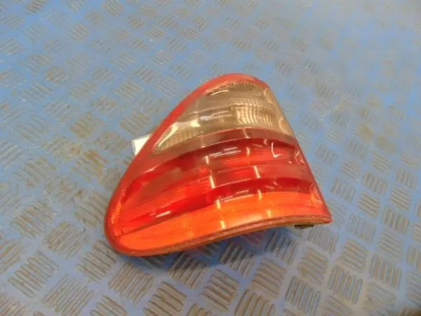 MERCEDES E-KLASSE W210 COMBI LINKER ACHTERLICHT A2108205364 image 3