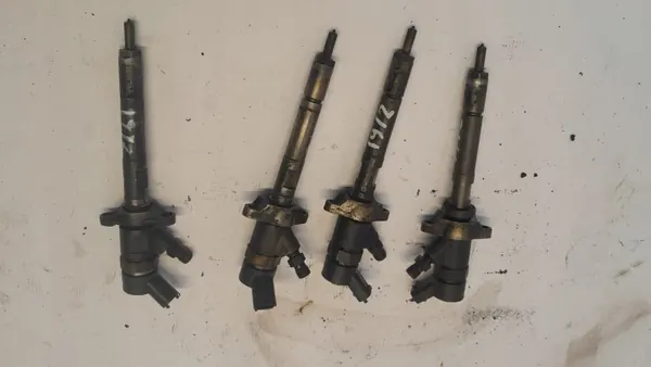 Inyector Ford Focus MK2 1.6 TDCI OEM FOD FOKUS MK2 image 2