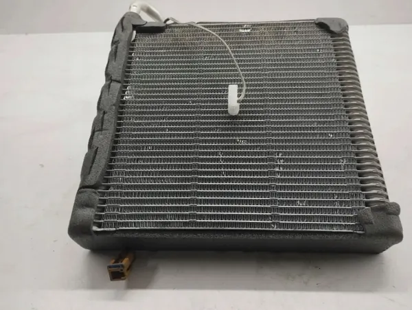 Évaporateur climatisation Nissan Juke II OEM T87650C8108 image 4