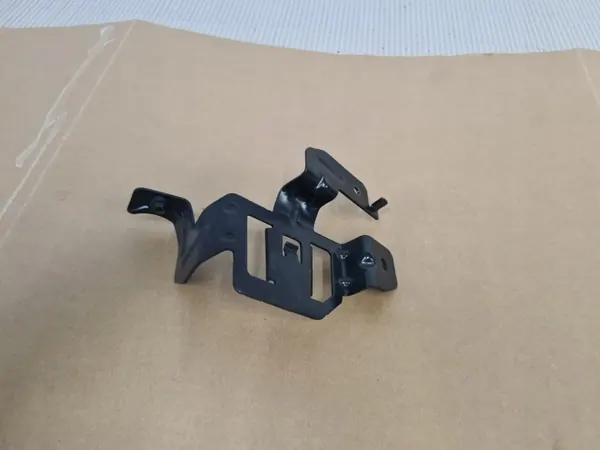 Soporte boca llenado aceite OEM GK31-3490-A Ford Transit image 3