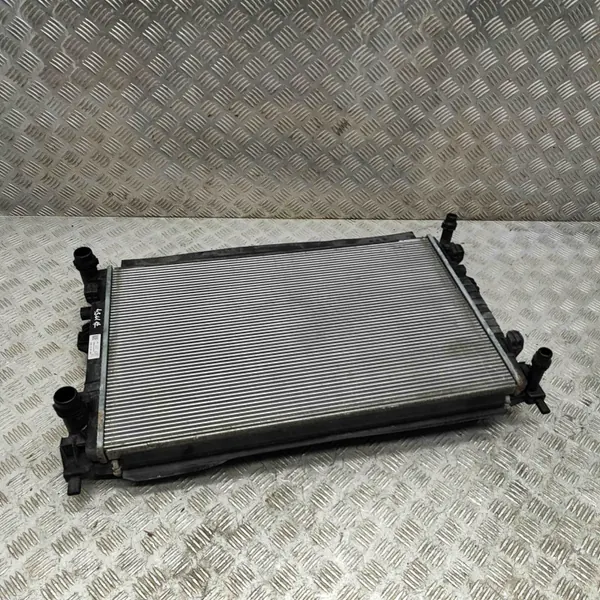Gebrauchtes Kühlteil OEM 5Q0121251EM für Audi A3 image 3