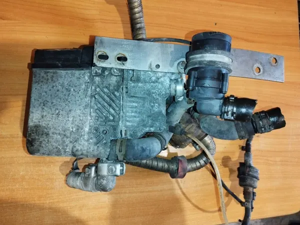 Calefactor auxiliar Webasto OEM 67889A para Audi image 5