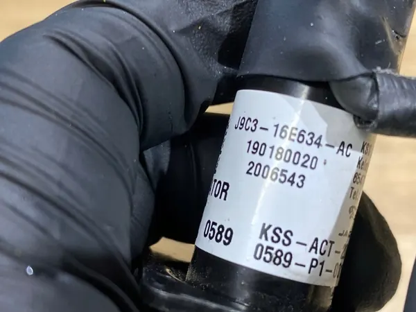 Actionneur airbag piéton Jaguar I-Pace 2018 OEM J9C316E634AC image 4