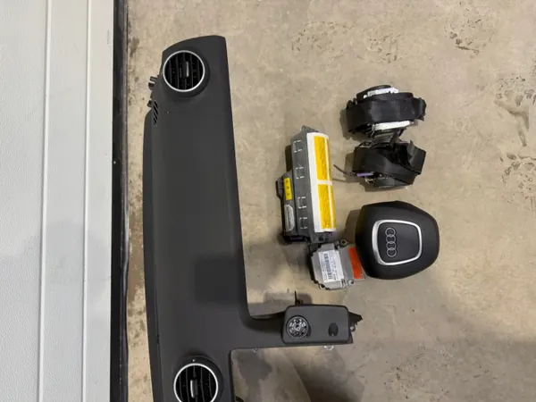 Console Airbag AUDI 8P avec Capteur Ceinture image 4