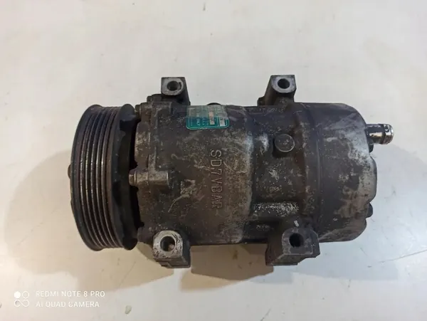 Compressore aria condizionata VOLVO S40 I 1.9L Diesel OEM 7700872159 image 3