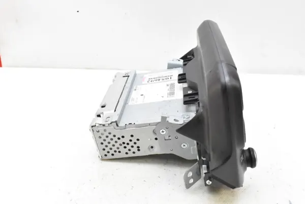 Radio OEM 96160J9020TMT con Bluetooth para Hyundai Kona image 3