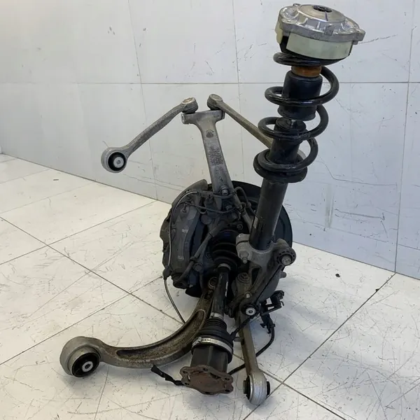 Mozzo anteriore sinistro Audi A5 3.0 TDI 2019 OEM image 10