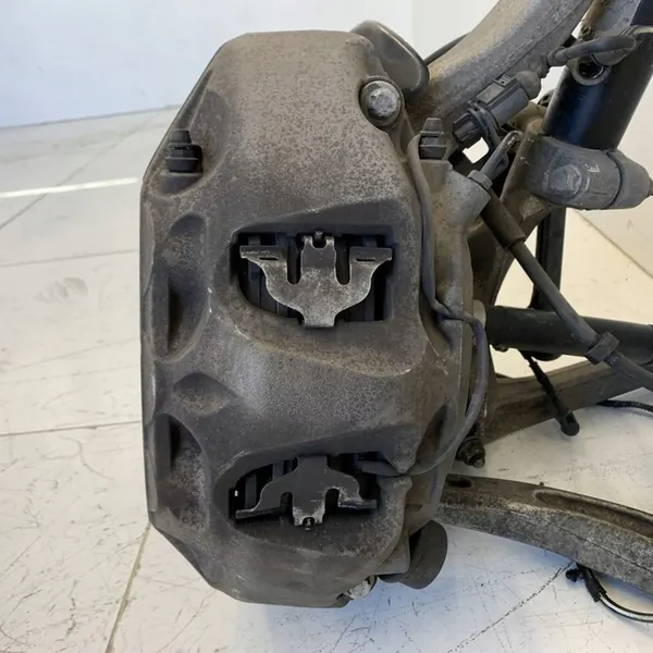 Mozzo anteriore sinistro Audi A5 3.0 TDI 2019 OEM image 6