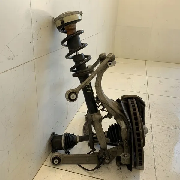 Mozzo anteriore sinistro Audi A5 3.0 TDI 2019 OEM image 8